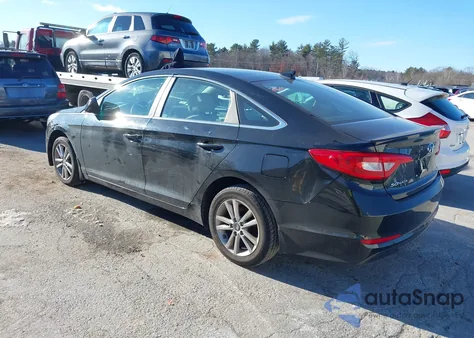 2015 Hyundai Sonata Se z USA, uszkodzony, nr VIN 5NPE24AF1FH155761